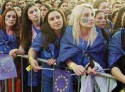 Климкин: 100 тыс украинцев ежемесячно покидают Украину