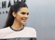 Кендалл Дженнер снялась для обложки корейского журнала