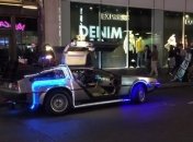 Делоріан з фільму "Назад у майбутнє" виставили на продаж