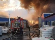 На Харьковщине произошел крупный пожар: горел склад резиновых изделий