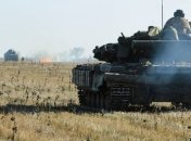 Ситуация на Донбассе: 8 обстрелов, ранена мирная жительница Марьинки