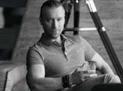 "Такой брутальный и в тоже время ранимый": Олег Винник показался в новом образе 