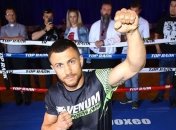 На бой с Ломаченко претендуют три человека