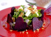 Цей салат можна приготувати за лічені хвилини