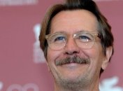 Гари Олдман сыграет в триллере о советском серийном убийце