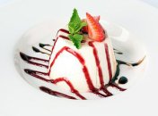 Парфе с клубникой