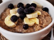 Сладкая овсянка в медленноварке