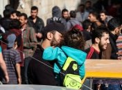 Из осажденного пригорода Дамаска началась эвакуация