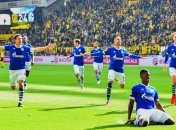 Боруссия проиграла Шальке и ухудшила шансы на чемпионство