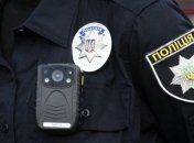 Двох поліцейських затримали за підозрою у зґвалтуванні жінки на Київщині