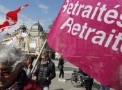 "Черный четверг": во Франции началась общенациональная забастовка