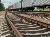 В Хмельницкой области поезд насмерть сбил молодого мужчину