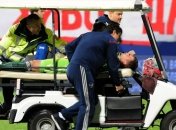 Вратарю сборной России фаером попали прямо в голову (Видео)