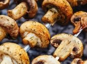 Необычный шашлык из шампиньонов