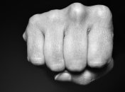 "Субботний Мортал комбат": в Одессе охраннику пришлось разнимать дерущихся мужчин (видео)