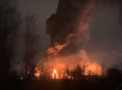 Дым стоял на много метров вверх