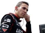 Гонщик Уикенс учится заново ходить после ужасной аварии (Видео)