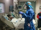 COVID-19 во Франции: число жертв падает