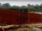 На Прикарпатье паводок смыл колыбу (Видео)