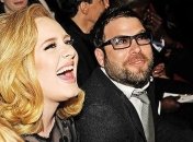 Популярная певица Адель сыграла тайную свадьбу