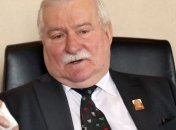 Валенса призвал президента Польши уйти в отставку