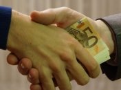 СБУ задержала сотрудников "Укрзализныци" после получения взятки