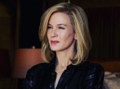 Шикарные ножки: 50-летняя Рене Зеллвегер в эффектной фотосессии