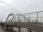 Копия Керченского моста вся покрылась трещинами: фото попали в сеть