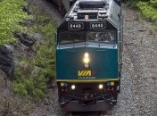 Протестувальники блокують залізничне сполучення з Оттавою