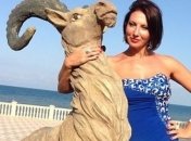 Алика Смехова нашла себе пару на свадьбе