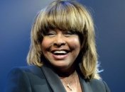 Тина Тернер объявила о завершении карьеры и попрощалась с фанатами 