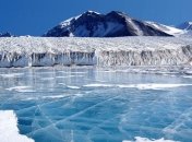 Морские льды Антарктики стремительно начали таять