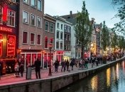 В Амстердамі планують "еротичні" зміни у кварталі червоних ліхтарів