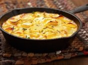 Запеченный картофель со сливками и сыром по рецепту Джулии Чайлд