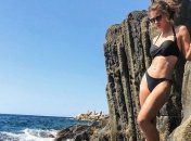 Популярная модель разделась на Новом мосту в Днепре (Фото)