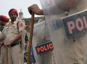 В Индии напали на патруль: погибли 24 полицейских