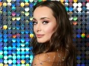 Звезда сериала Крепостная показала фанам, как снимают постельные сцены