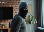 Воры часто выбирают дома, которые выглядят пустыми (фото создано с помощью ИИ)