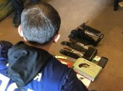 Полиция провела обыски у участников стрельбы в Броварах: изъяты ружья и пистолеты