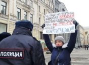 "Конституционные" протесты: в России растет количество задержанных 