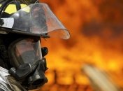 На Донеччині врятували трьох людей під час пожежі у квартирі