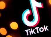 Відео різного змісту модератори дивляться багато годин поспіль