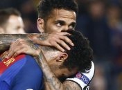 Дани Алвес зовет Неймара в "ПСЖ": Будь мужчиной