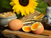 Можно и так и так