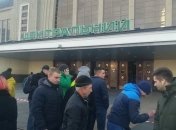 В Киеве из железнодорожного вокзала эвакуировали пассажиров, что известно (Фото)