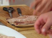 Копченый рулет из двух видов рыб