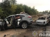 Жахливе ДТП в Запорізькій області: двоє людей загинули в палаючій машині, ще п'ятеро постраждали