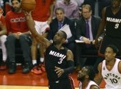 "Торонто" в овертайме сравнивает счет в серии с "Майами"