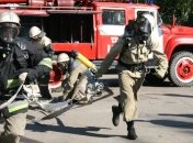 Аваков: В Чернобыльской зоне горит 400 га леса, огонь направляется к ЧАЭС