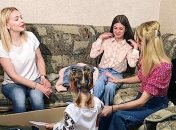 Дана Яровая посетила семью защитника